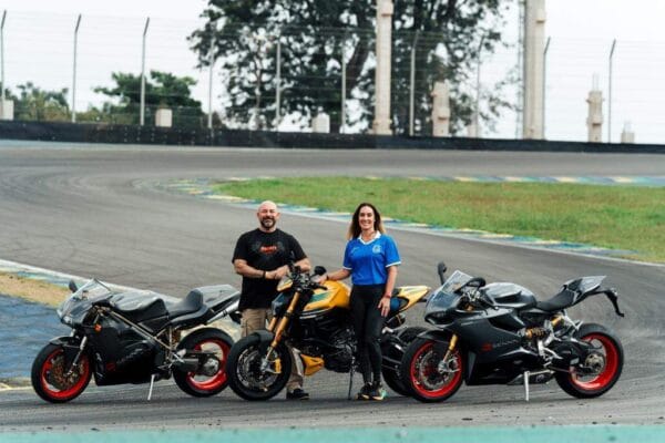 Ducati honra a memória de Ayrton Senna em evento marcante em Interlagos