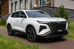 DFM anuncia até 5 novos SUVs híbridos no Brasil; descubra quais serão