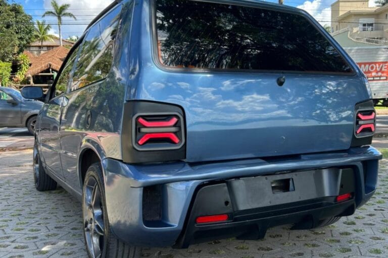 Fiat Uno viraliza com peças de Jeep Renegade e luxo que nem o Commander tem