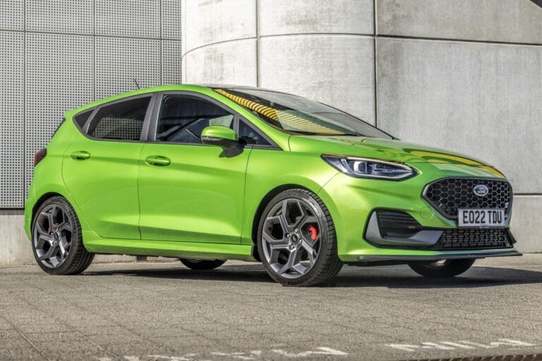 Novo Ford Fiesta elétrico confirmado com plataforma da Renault