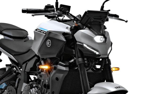 imagem frontal da yamaha mt-07 2026