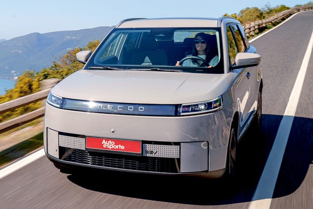 Teste: Jaecoo 5 EV exibe design de Ranger Rover e garante 400 km de autonomia
