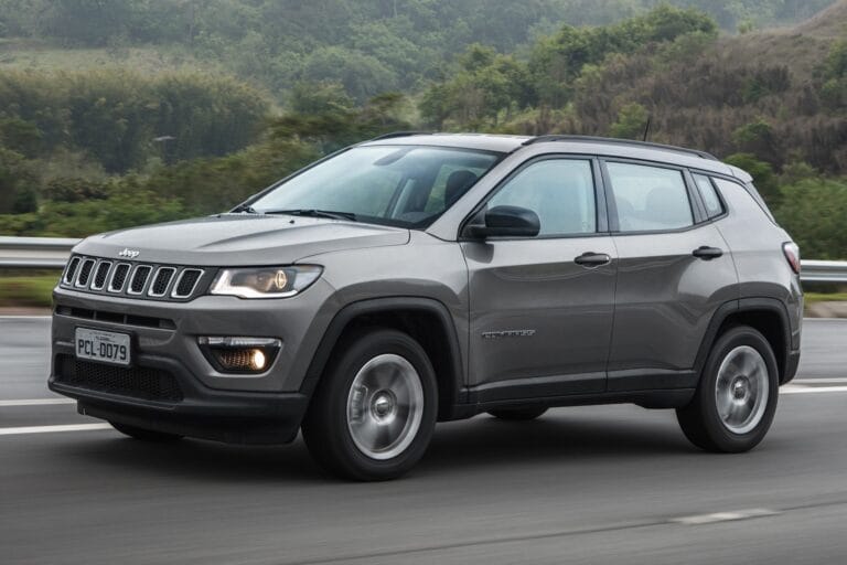 5 ótimos carros seminovos com até 50 mil km a partir de R$ 48 mil