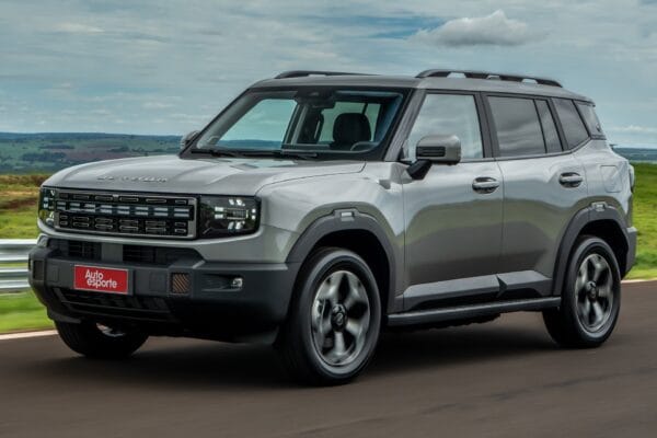 Teste: Jetour T1 é SUV híbrido 'sabor' off