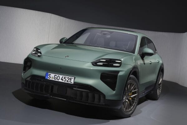 Novo Porsche Cayenne Elétrico: preços, versões, equipamentos e autonomia