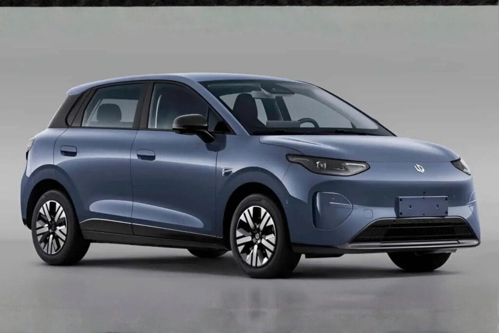 Leapmotor A05 pode ser o novo competidor do BYD Dolphin e Geely EX2 no Brasil