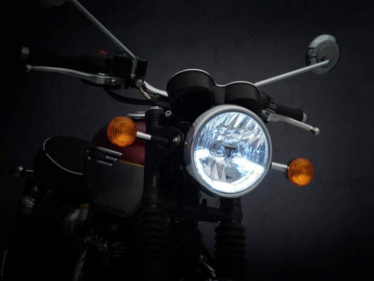 Triumph Bonneville 400: Novas Informações Reveladas e Preço Agressivo A Caminho