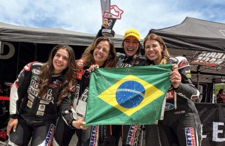 Tati Paze faz história e conquista o primeiro pódio brasileiro no MotoAmerica