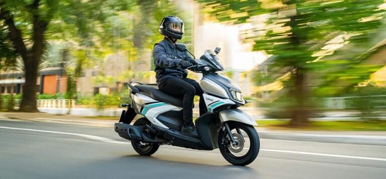 Yamaha ZR: Nova Scooter Lançada no Brasil por R$ 13.990