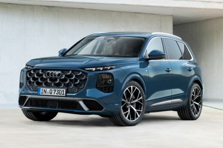 Novo Audi Q7 com faróis que projetam avisos no chão e motor V8 de 600 cv