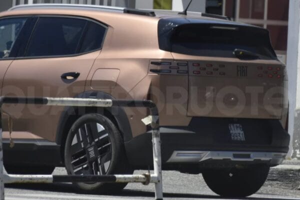 Fiat Grizzly: SUV de 7 lugares será feito no Brasil e parece maior do que realmente é