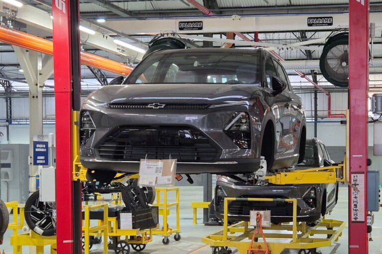 Chevrolet Captiva EV inicia montagem no Brasil e PHEV será o próximo