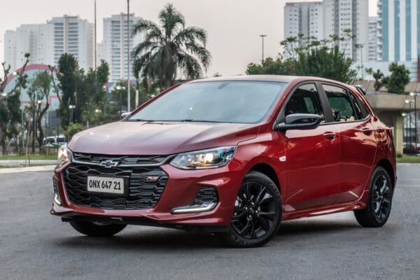 5 seminovos automáticos até R$ 100 mil: escolha certa na compra