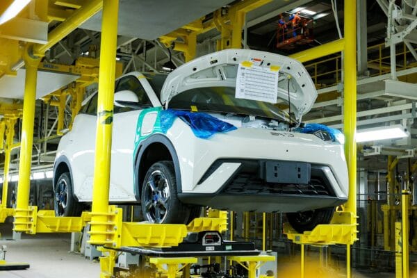 Fabricantes ameaçam processar decisão favorável à BYD e GM