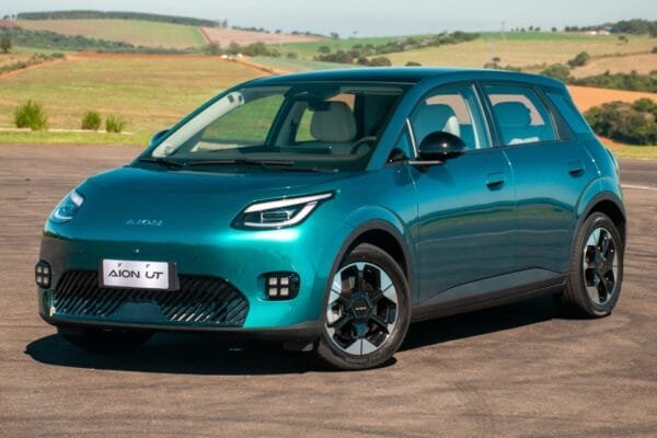 GAC Aion UT: preços, variantes e recursos do concorrente do BYD Dolphin
