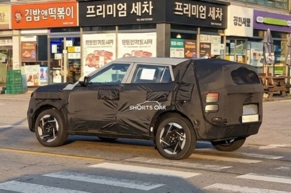 Flagra: novo Hyundai Creta maior, híbrido e revela detalhes da lanterna