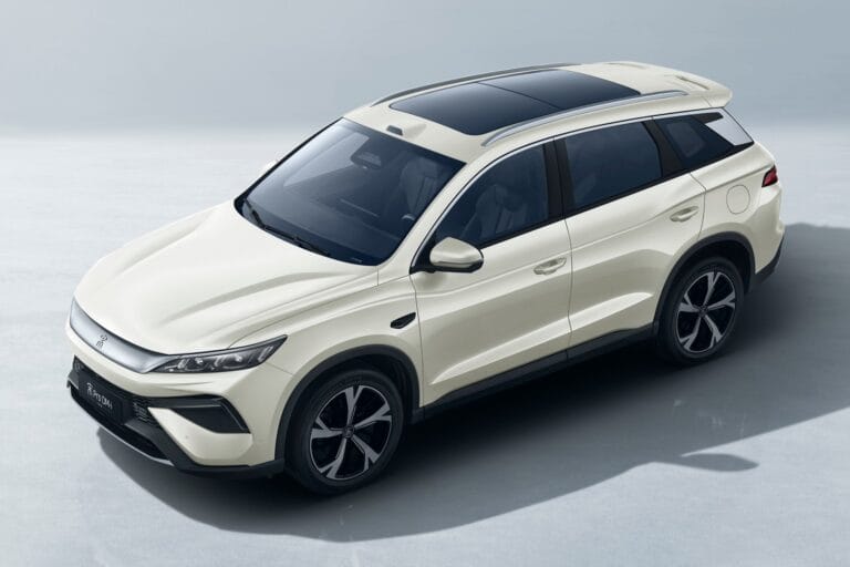 BYD Song Pro 2027: Híbrido Flex com Novo Visual e Data de Lançamento Confirmada