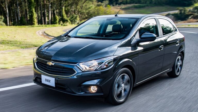 5 Carros Usados Super Econômicos para Viagens por Menos de R$ 45 Mil