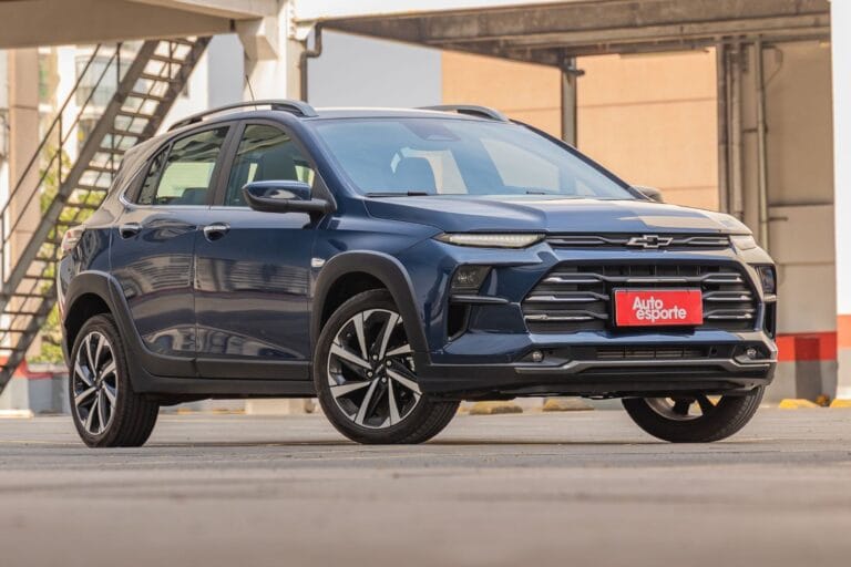 Chevrolet Sonic deve receber novas versões em resposta ao Jeep Avenger