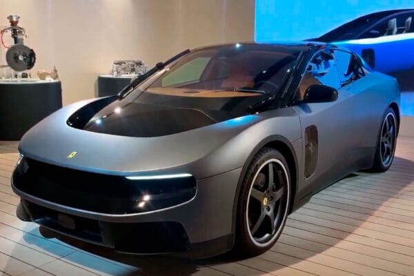Ferrari Luce: O polêmico carro elétrico que chegará ao Brasil em 2027
