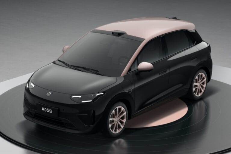 Leapmotor B03: Rival do BYD Dolphin se Aproxima do Brasil; Entenda