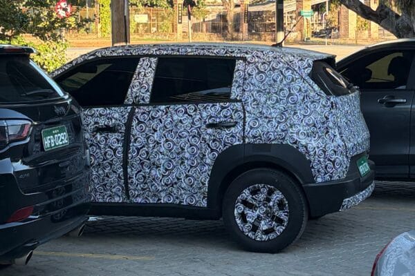Flagra: Fiat Argo estreia nova plataforma e está pronto para o mercado