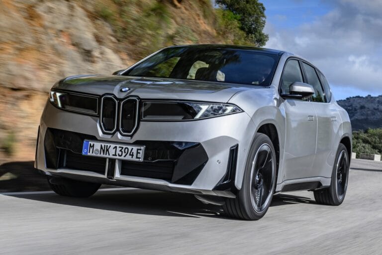 Novo BMW iX3: o elétrico com a maior autonomia do Brasil; confira os números