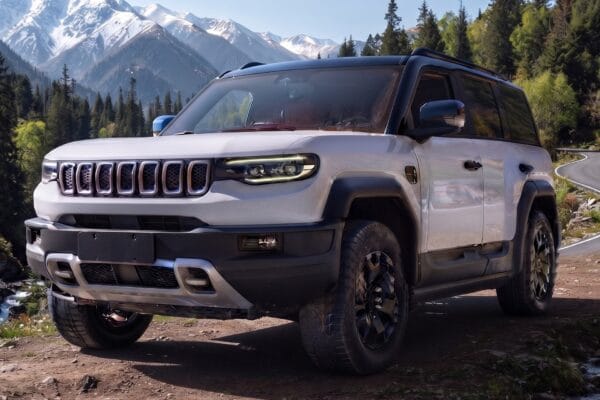 Jeep e Dongfeng unirão forças para criar um novo SUV híbrido gigante