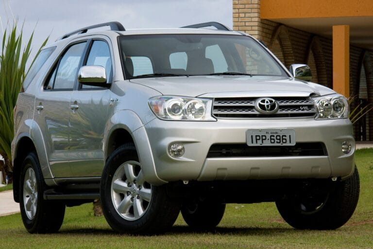 5 carros usados com motor diesel a partir de R$ 74 mil que não são caminhonetes