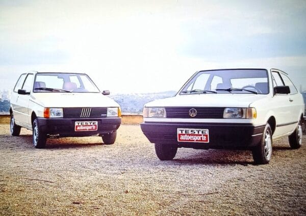Volkswagen Gol CL vs Fiat Uno Mille: O Comparativo Polêmico que Foi Além das Ruas