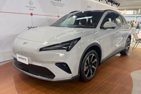Baic anuncia nova fábrica no Brasil e lançará 10 modelos até 2028