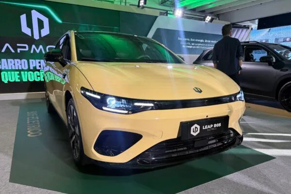 Leapmotor B05: o hatch médio que pode ressurgir no Brasil
