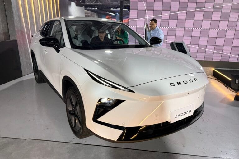 Novo Omoda E5: O Elétrico que Chega ao Brasil para Rivalizar com Ora 05 e Yuan Pro