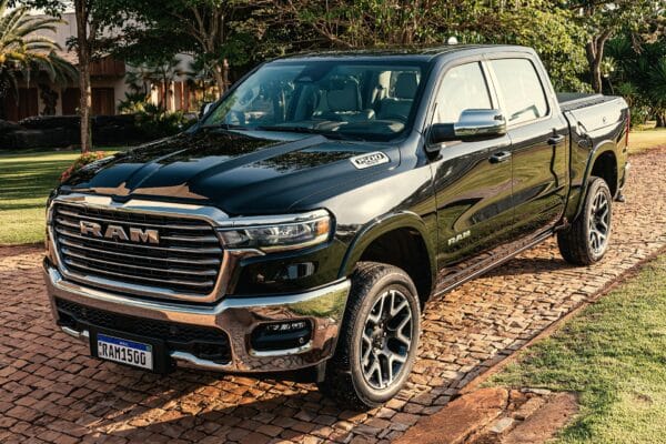 Ram 1500 com motor V8 confirma retorno ao Brasil; saiba quando chega