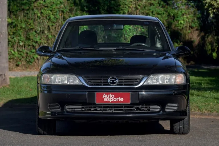 Chevrolet Vectra seminovo: 4 opções entre R$ 17 mil e R$ 35 mil