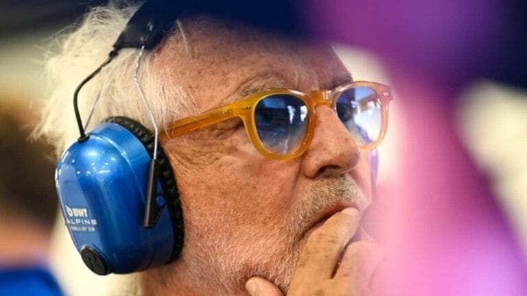 Flavio Briatore critica manobra de Colapinto que causou abandono duplo da Alpine em Baku