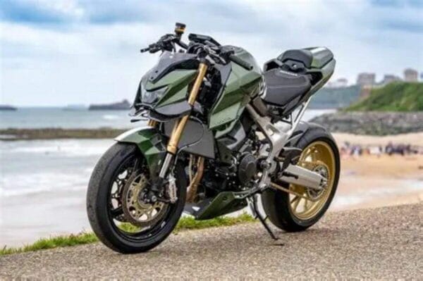 imagem moto Campeã na categoria CB750 Hornet: Mugen Mototrofa Portugal