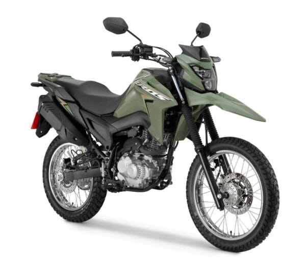 imagem Nova Honda NXR 160 Bros 2027 na cor verde Explorer Green em estúdio