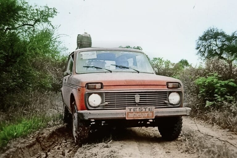 Quando Autoesporte levou um Lada Niva para enfrentar o 'inferno paraguaio'