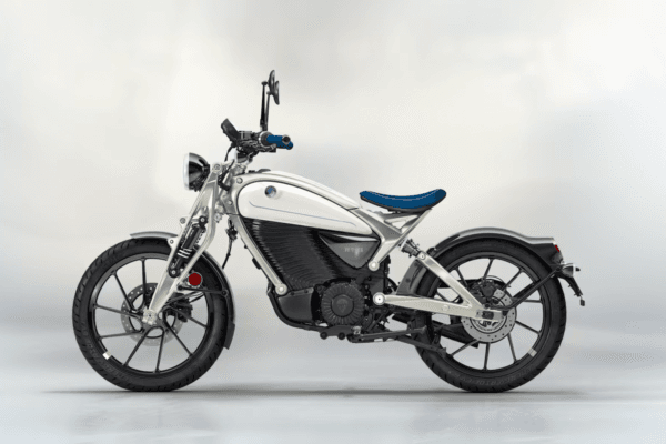 Royal Enfield Flying Flea C6 recebe nova coloração