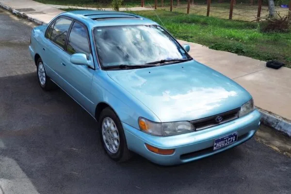 Achado usado: Toyota Corolla 1994 criou fama dos sedãs japoneses no Brasil
