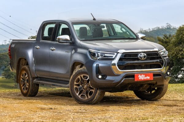 Toyota Hilux oferece R$ 44,7 mil de desconto antes do lançamento da nova geração