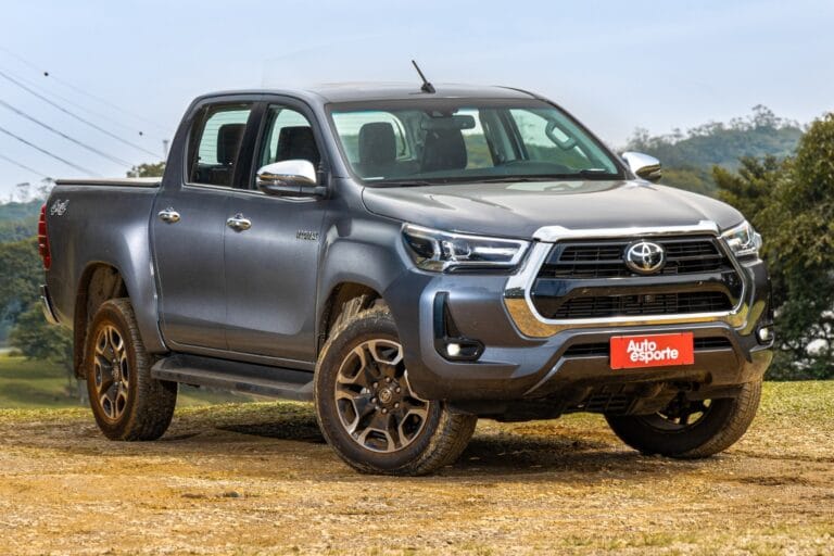 Toyota Hilux oferece R$ 44,7 mil de desconto antes do lançamento da nova geração