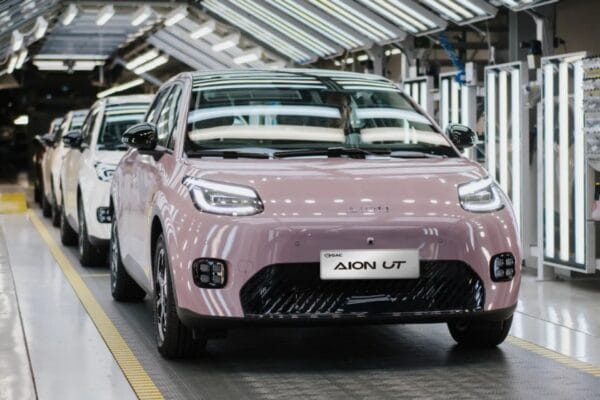 Executivos discutem no Summit Futuro da Mobilidade 2026 desafios e oportunidades para a indústria automotiva brasileira se tornar mais tecnológica e conectada