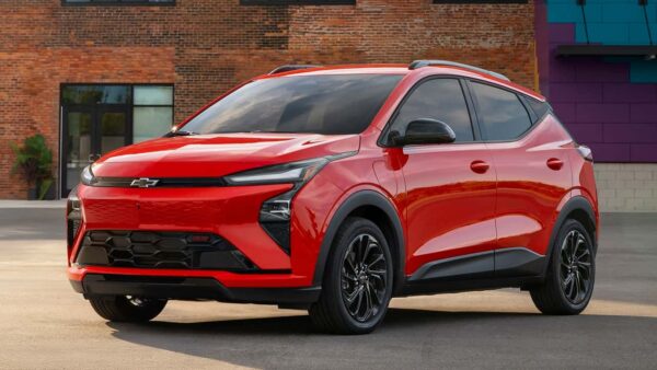 General Motors reafirma compromisso com elétricos, apesar de queda de 56,7% nas vendas da Chevrolet nos EUA até setembro