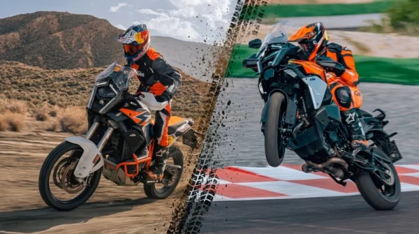 Duas motos KTM 1390 Super Adventure em ação, com a versão R em terreno de terra à esquerda e a versão S em pista asfaltada à direita.