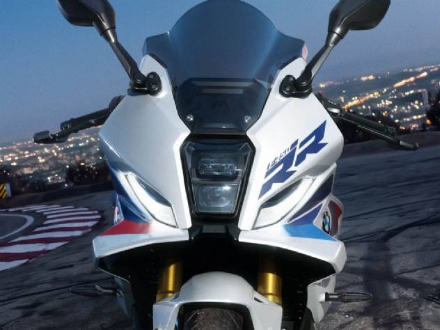 BMW apresenta F 450 RR: nova esportiva de 420 cc com 48 cv e tecnologia avançada