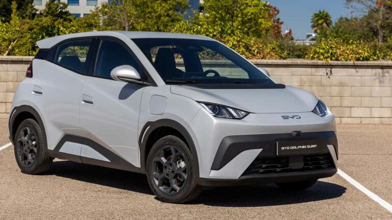 BYD Dolphin Surf ganha versão de cinco lugares na Europa, que já estava disponível no Brasil