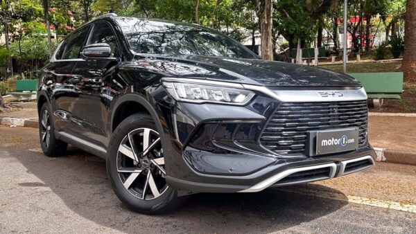 BYD reduz preço do Song Pro GL híbrido em até R$ 28.500, competindo com T-Cross e Renegade