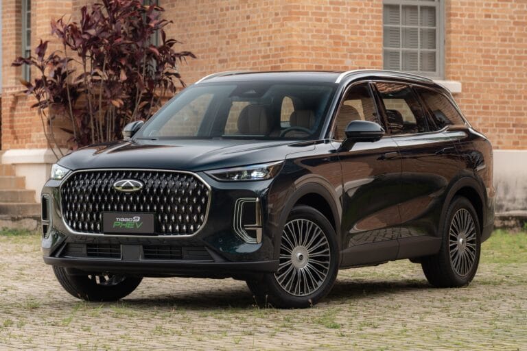Caoa Chery Tiggo 9 é lançado no Brasil com preços a partir de R$ 249.990 e opção híbrida PHEV a R$ 299.990